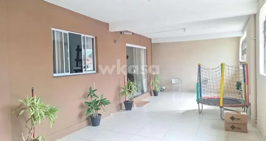 Casa com 3 quartos à venda na Rua Rio Grajaú, 161, Eldorado, Serra