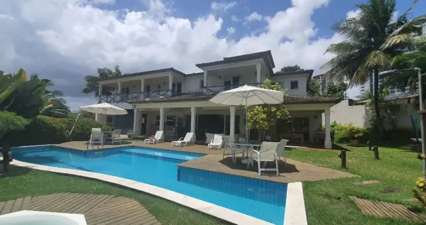 Casa em condomínio fechado com 5 quartos para alugar na Rua Jandiroba, 543, Patamares, Salvador