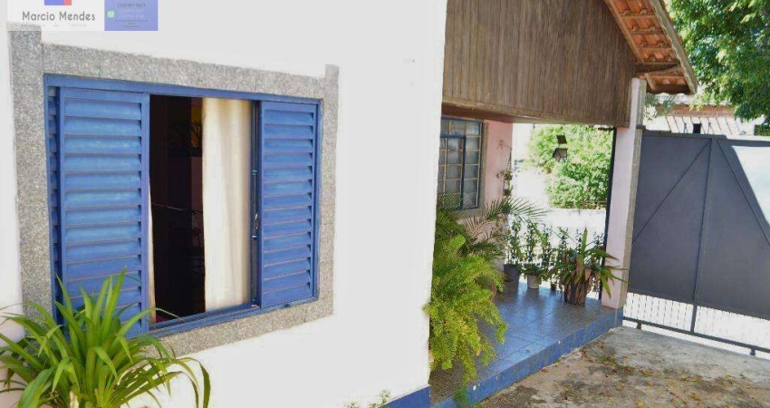 Casa para Venda em Cachoeira Paulista, Margem Esquerda, 3 dormitórios, 3 banheiros, 5 vagas
