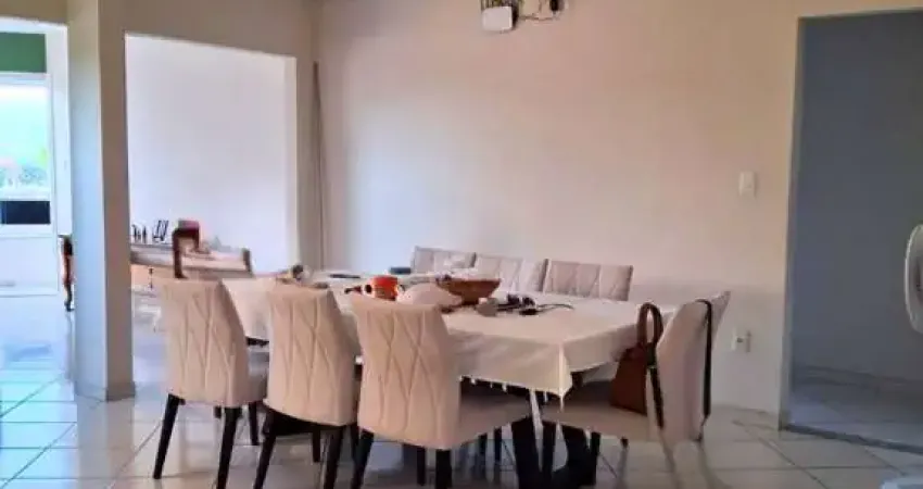 Apartamento para Venda em Cachoeira Paulista, Pitéu, 3 dormitórios, 1 suíte, 2 banheiros, 2 vagas