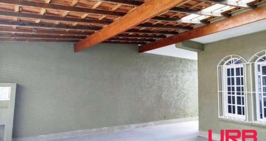 Sobrado com 3 dormitórios para alugar, 204 m² por R$ 7.380,00/mês - Cidade São Francisco - São Paulo/SP
