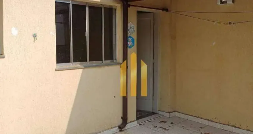 Casa com 3 dormitórios para alugar, 200 m² por R$ 3.020,00/mês - Santa Teresinha - São Paulo/SP