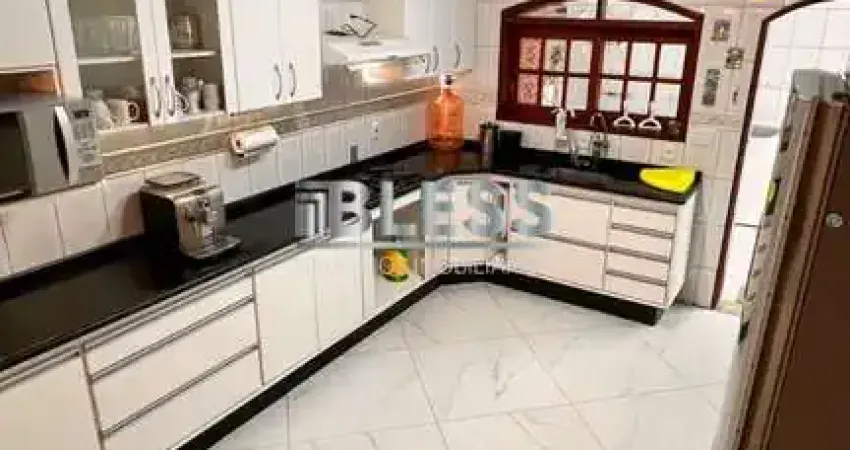 CASA REFORMADA E SEMI MOBILIADA À VENDA NO JARDIM DO LAGO - JUNDIAÍ - CA03144
