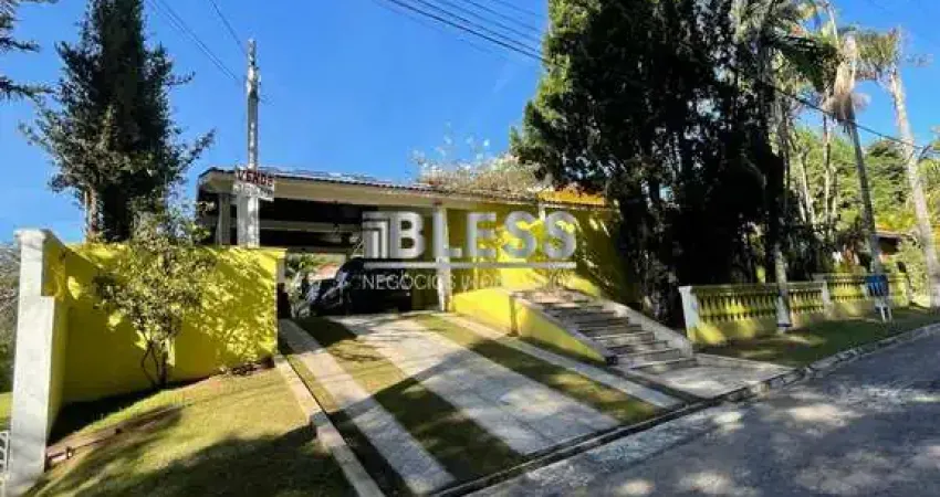 Casa á venda no condominio fechado village escorpions - jordanesia - cajamar