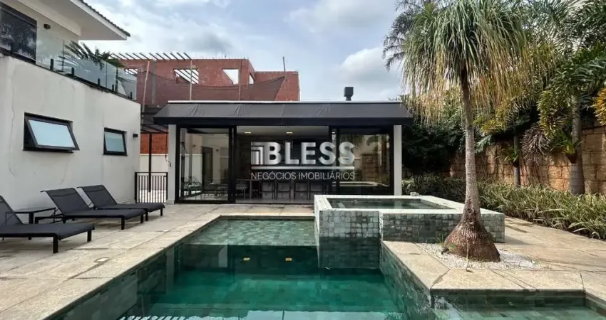 CASA À VENDA COM PORTEIRA FECHADA NO CONDOMÍNIO RESERVA DA SERRA - MEDEIROS - JUNDIAÍ - CC00411