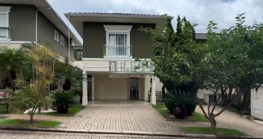 Casa à Venda Condomínio Nature Village 2 em Jundiaí: 4 Quartos, 3 Suítes, 3 Salas, 2 Vagas, 240m² - Jardim Ermida I