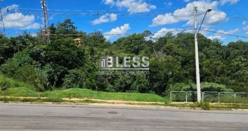 TERRENO EM DECLIVE À VENDA NA VILA RIO BRANCO - JUNDIAÍ - PROJETO ARQUITETÔNICO PRONTO - TE00860