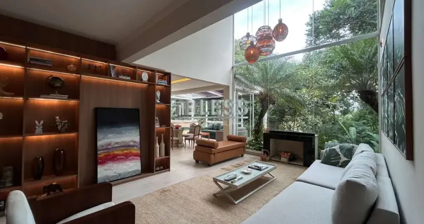 CASA TOTALMENTE REFORMADA À VENDA NO CONDOMÍNIO VILLAGE DAS FLORES - JARDIM NOVO MUNDO - JUNDIAÍ - VISTA ESPETACULAR PARA A ÁREA VERDE - CC00426
