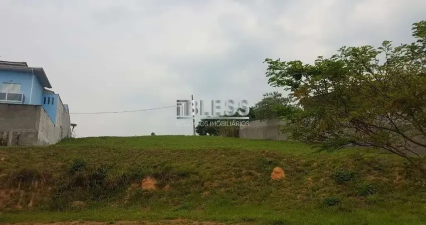 Terreno à Venda no Condomínio Residencial Chacur, 481m em Várzea Paulista Jundiaí