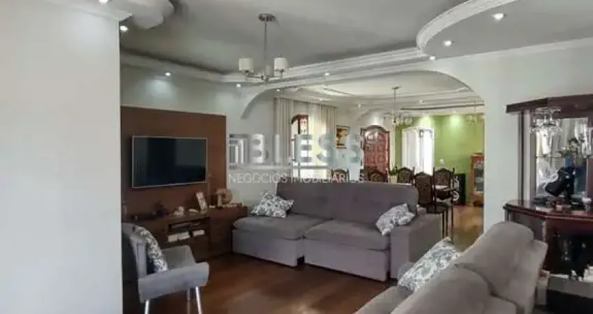 CASA À VENDA COM 4 DORMITÓRIOS NO JARDIM TANNUS, JUNDIAÍ