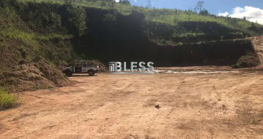 Terreno Industrial/Comercial á venda ou locação em Várzea Paulista - SP