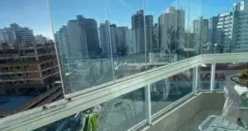 Apartamento à venda no Kobrasol, São José 