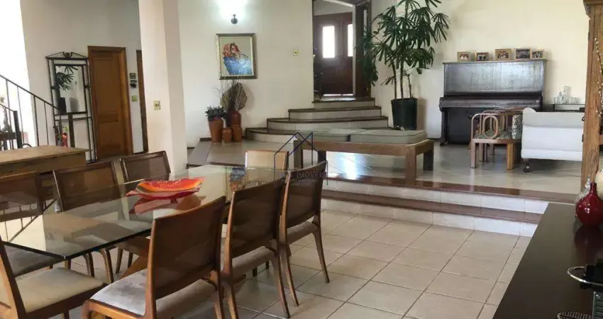 Casa à venda em Santana de Parnaíba, Alphaville 08, com 4 suítes, com 756 m²