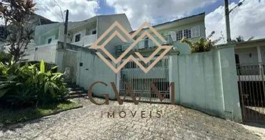 Casa com 3 quartos à venda na Travessa Edgar Souza, 41, Guabirotuba, Curitiba
