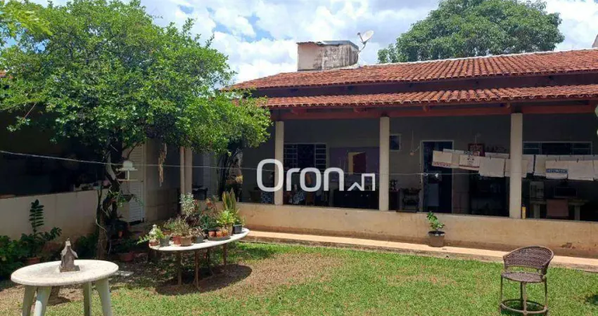 Casa à venda, 236 m² por R$ 815.000,00 - Vila Jardim Vitória - Goiânia/GO