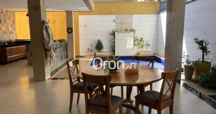 Sobrado com 5 dormitórios à venda, 385 m² por R$ 1.550.000,00 - Morada do Lago - Trindade/GO