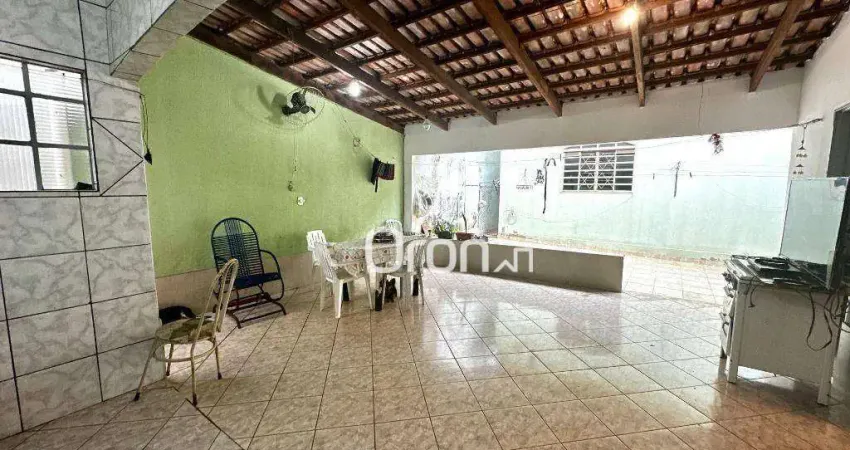 Casa à venda, 170 m² por R$ 790.000,00 - Parque das Flores - Goiânia/GO