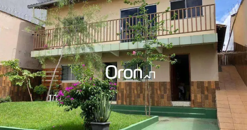 Sobrado à venda, 265 m² por r$ 720.000,00 - jardim leblon - goiânia/go