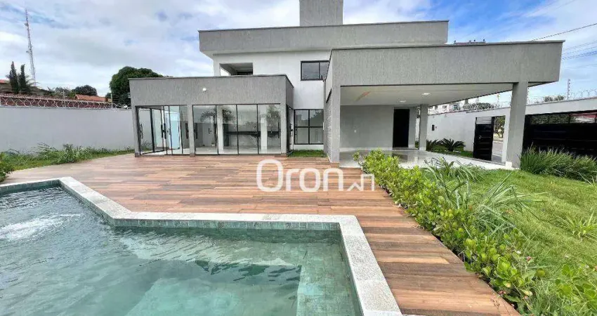 Sobrado à venda, 301 m² por R$ 1.350.000,00 - Setor Garavelo - Aparecida de Goiânia/GO