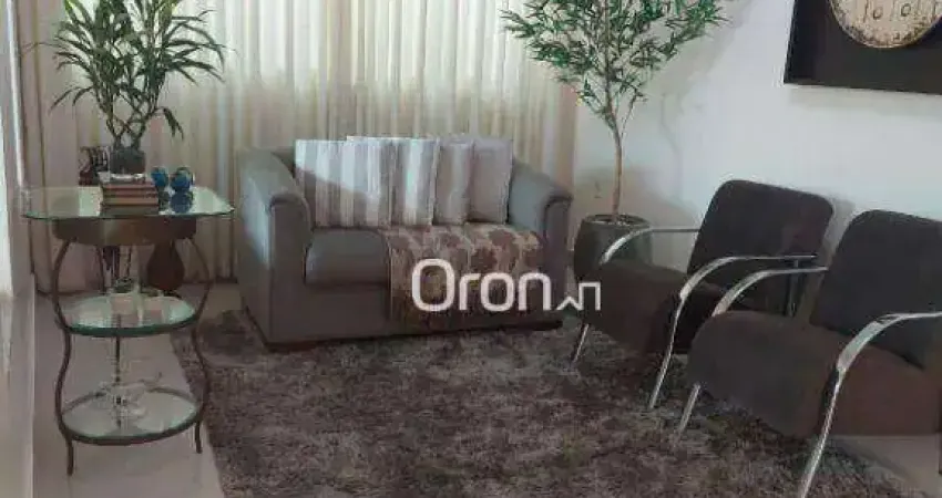 Casa à venda, 208 m² por R$ 650.000,00 - Cardoso Continuação - Aparecida de Goiânia/GO
