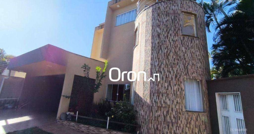 Sobrado com 5 dormitórios à venda, 447 m² por R$ 1.798.000,00 - Setor Jaó - Goiânia/GO