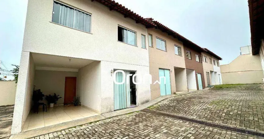 Sobrado com 3 dormitórios à venda, 79 m² por R$ 329.000,00 - Parque Amazônia - Goiânia/GO