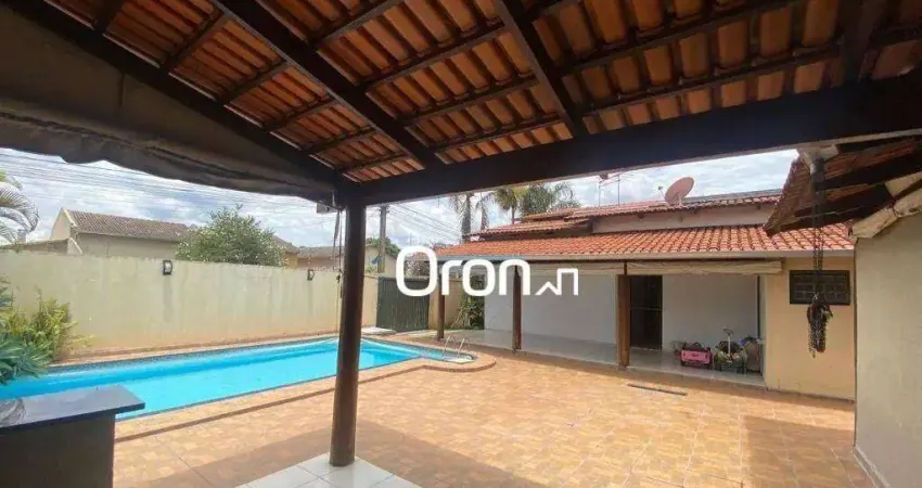 Casa com 4 dormitórios à venda, 283 m² por R$ 899.000,00 - Setor Faiçalville - Goiânia/GO