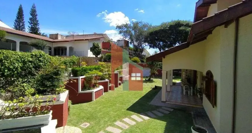 Casa de alto padrão no condomínio Flamboyant - Atibaia