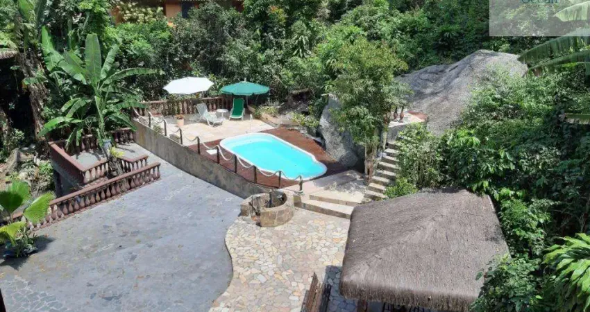 Ocean vende ou permuta: Recanto, condomínio, casa de cinema, 5quartos, 5 min. Itacoatiara.