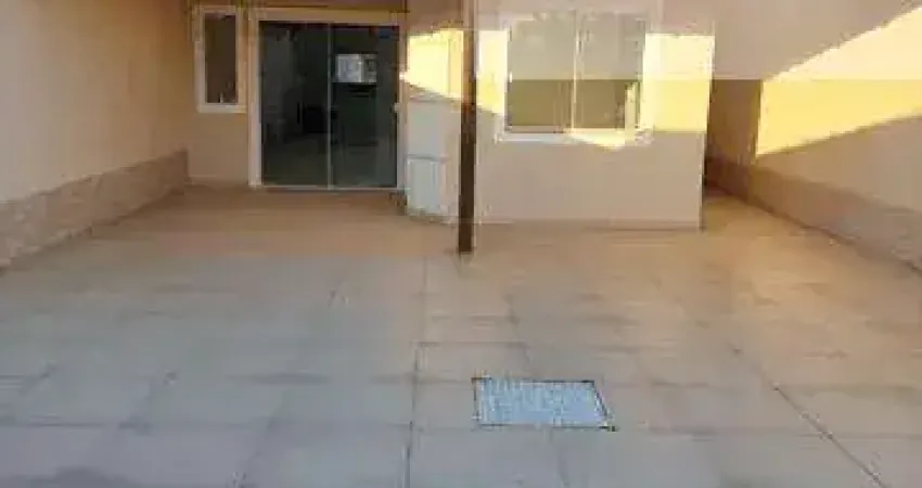Ocean Vende: Jardim Atlântico Oeste, Casa, 3 quartos sendo 1 suíte com closet, churrasqueira