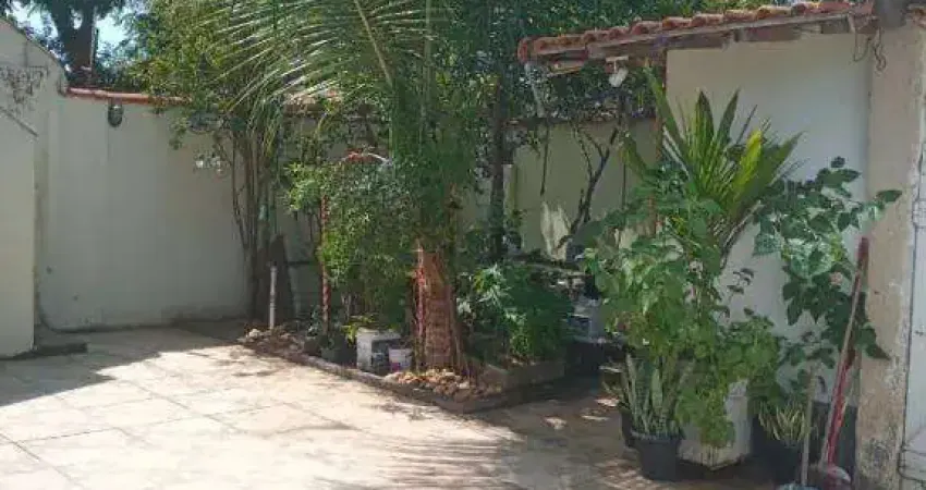 Ocean vende: Itaipuaçu, Barroco, casa 3 quartos, churrasqueira, 50M do Rede Economia.