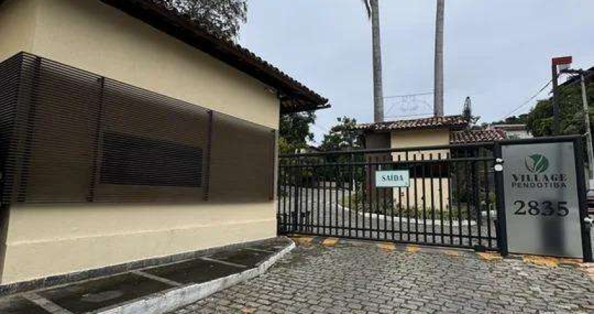 Ocean vende:  Niterói, Condomínio Village Pendotiba, terreno 1.760 M², plano, escritura/RGI.