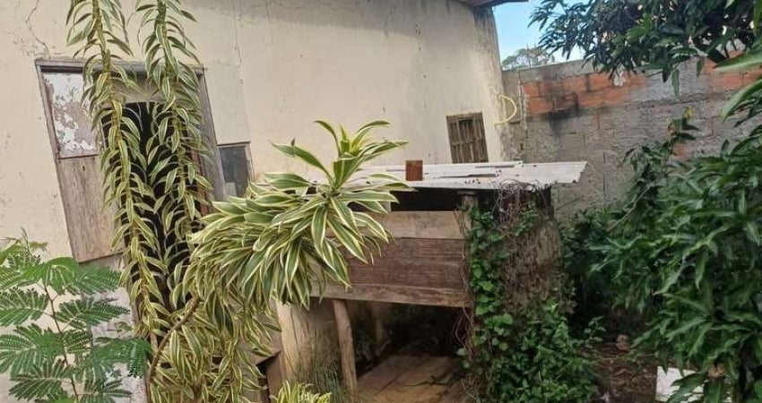 Ocean vende: Itaipuaçu, terreno 480M², benfeitoria casa inacabada, murado,  poço.