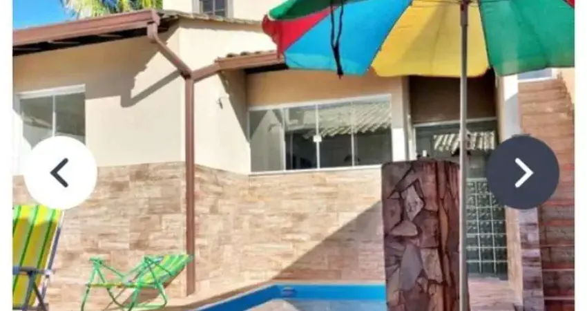 Ocean vende:  Itaipuaçu, casas 4quartos (2suítes), piscina, chuveirão, garagem.