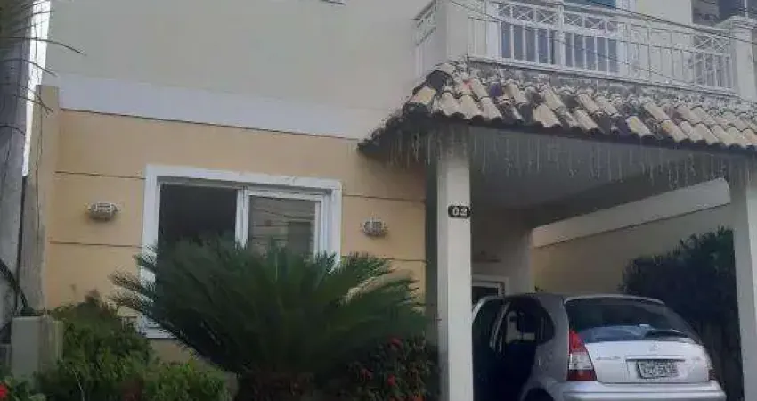 Ocean vende: Maria Paulo, casa condomínio,  3 quartos,  2banheiros, varanda, churrasqueira, armários
