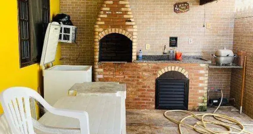 Ocean vende: Itaipuaçu, casa 2 quartos(1suíte), área gourmet, piscina, PORTEIRA FECHADA!!