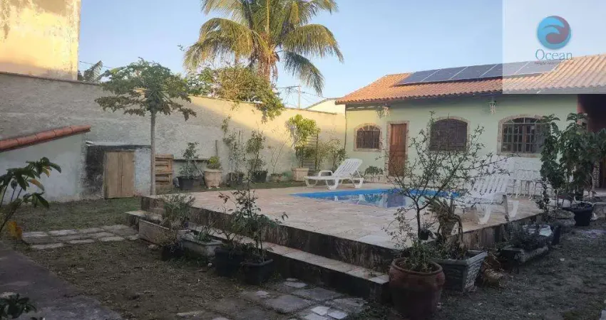 Ocean vende:  Itaipuaçu, Casa 2 quartos + anexo 2 quartos, placa solar, piscina, armários