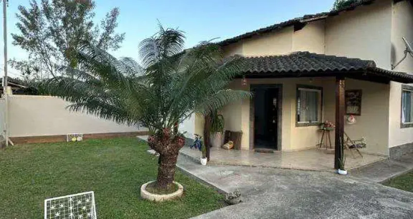 Ocean vende: Itaipuaçu, Barroco, Casa 2 quartos, sendo 1 suíte, mobiliado, armários