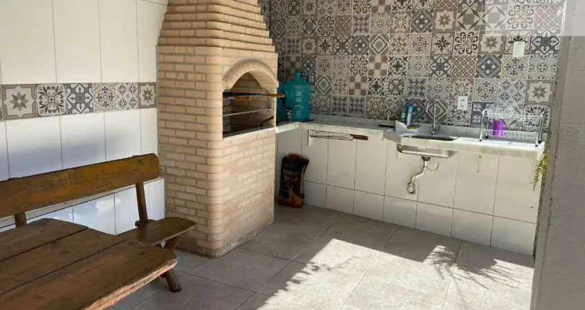 Ocean vende: Maricá, Condado, casa 2quartos(1suíte), área gourmet c/ banheiro, garagem, área serviço