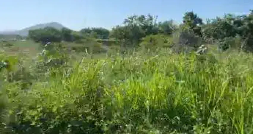 Ocean vende:  Maricá, Cajueiros, terreno  no condomínio Portal dos Cajueiros , com poço artesiano