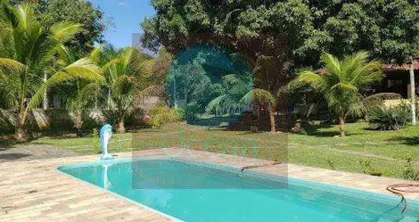 Ocean vende: Itaocaia Valley Área de 5.000 metros casa grande com varandas, piscina, campo futebol