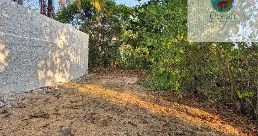 Ocean vende: Niteroi, Itaipu - Maravista, Condomínio Amoli, terreno plano 360M², Escritura/RGI.