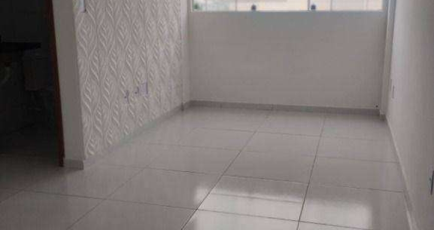 Apartamento com 2 dormitórios à venda, 47 m² por R$ 134.900,00 - Serrotão - Campina Grande/PB