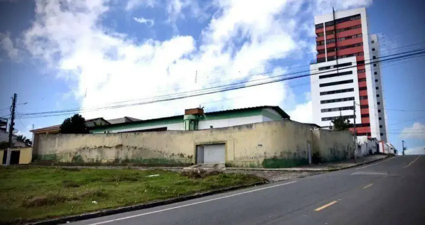 Área à venda, 1230 m² por R$ 1.300.000,00 - Jardim Tavares - Campina Grande/PB