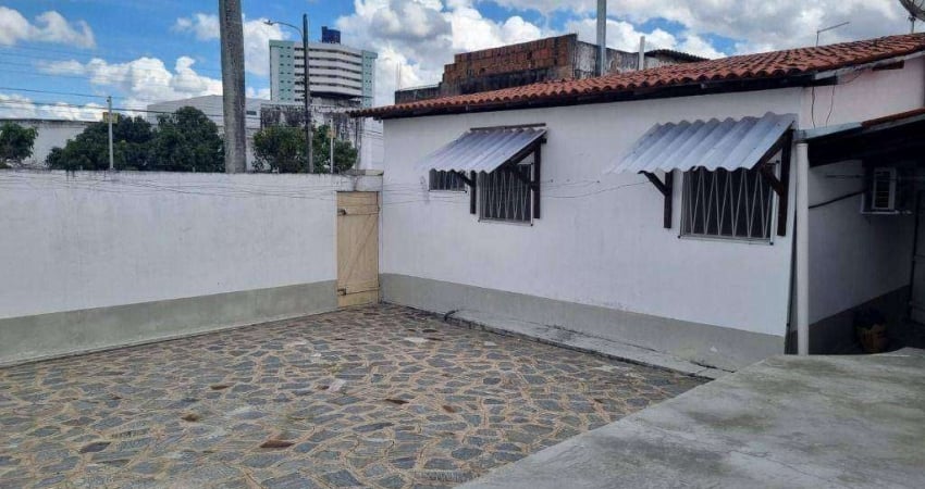 Casa com 3 dormitórios à venda, 250 m² por R$ 820.000,00 - Palmeira - Campina Grande/PB