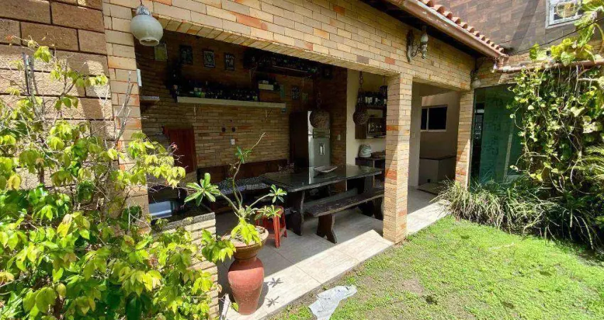Casa, 270 m² - venda por R$ 700.000,00 ou aluguel por R$ 3.800,00/mês - Liberdade - Campina Grande/PB