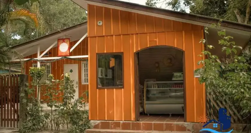 POUSADA  A VENDA NA ILHA DO MEL COM 430M³ COM DUAS CASAS