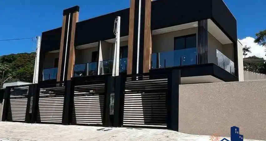 Oportunidade sobrado no centro de matinhos pr condomínio iznik!!!