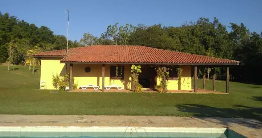 Sitio  em itu-sp: 3 quartos, 1 suíte, sala ampla, 3 banheiros, 23.000m² de área no parque nossa senhora da candelária