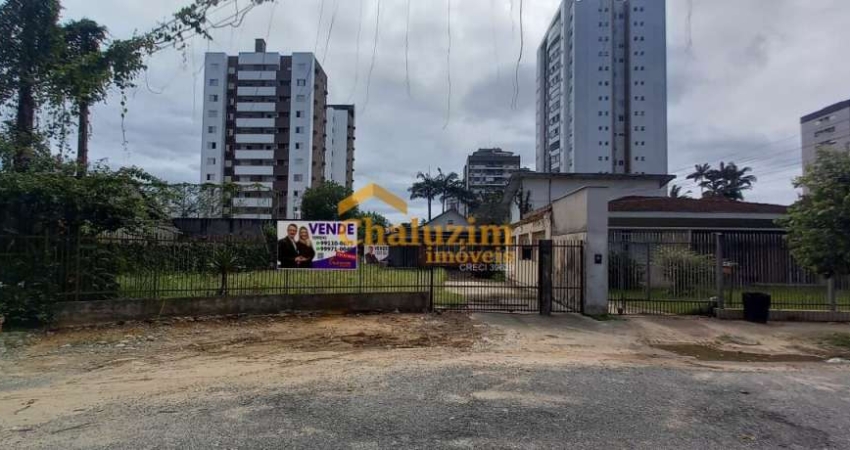 Terreno à venda na Rua Jaguaruna, 326, Centro, Joinville